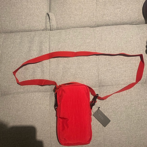 GUESS Red Crossbody Bag - Picture 2 of 2